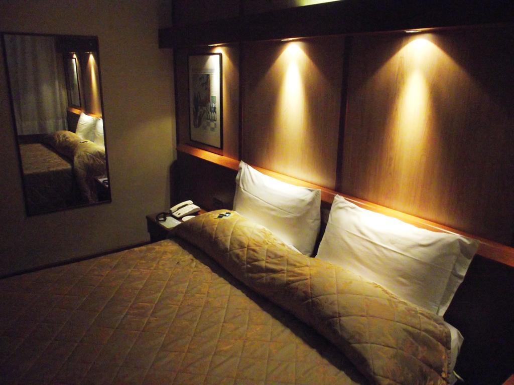 Hotel Motel Ovest Vittuone Zimmer foto